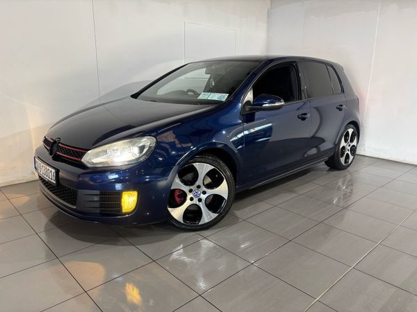 Volkswagen Golf Hatchback, Petrol, 2010, Blue