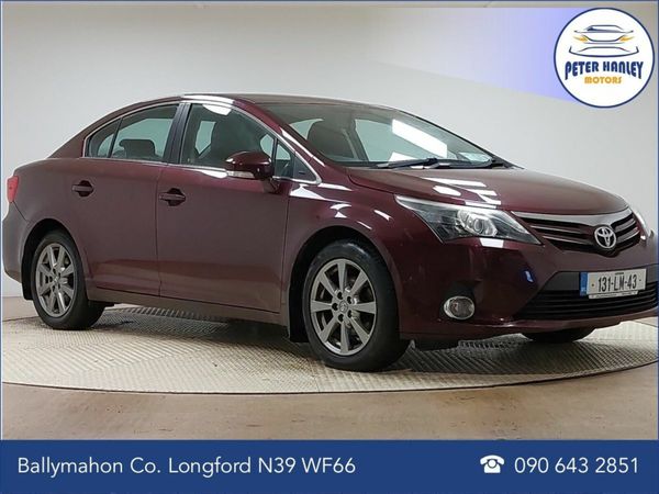 Toyota Avensis Saloon, Diesel, 2013, Red