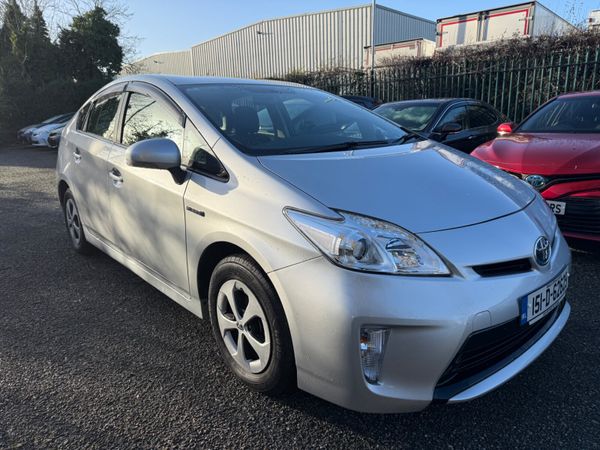 Toyota Prius Hatchback, Petrol Hybrid, 2015, Silver