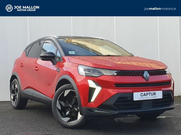Renault Captur SUV, Petrol Hybrid, 2026, Red