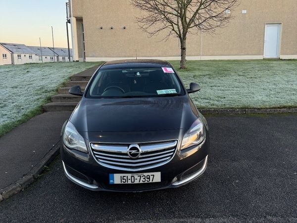 Opel Insignia Hatchback, Diesel, 2015, Black
