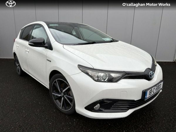 Toyota Auris MPV, Petrol Hybrid, 2018, White