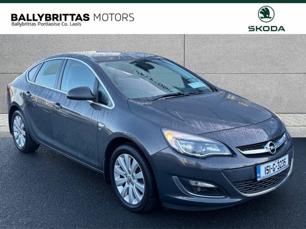Opel Astra Saloon, Diesel, 2015, Grey
