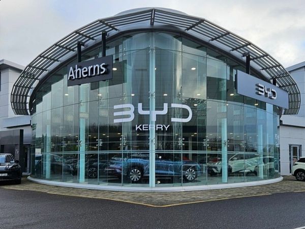 BYD SEAL U Hatchback, Petrol Plug-in Hybrid, 2025, Grey