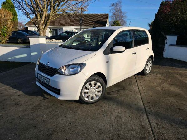 Skoda Citigo Hatchback, Petrol, 2016, White
