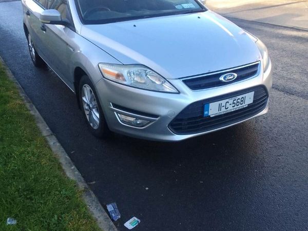 Ford Mondeo Estate, Diesel, 2011, Silver