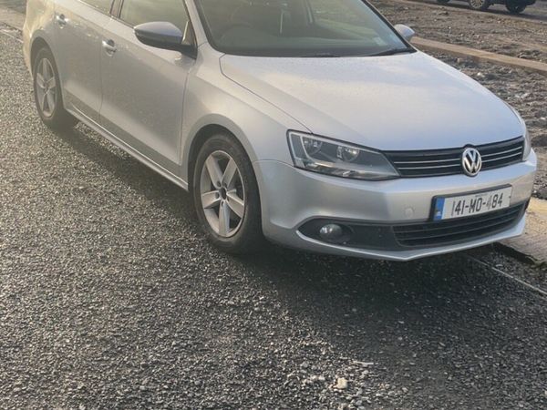 Volkswagen Jetta Saloon, Diesel, 2014, Silver