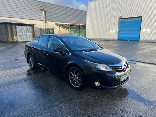 Toyota Avensis Saloon, Diesel, 2013, Black