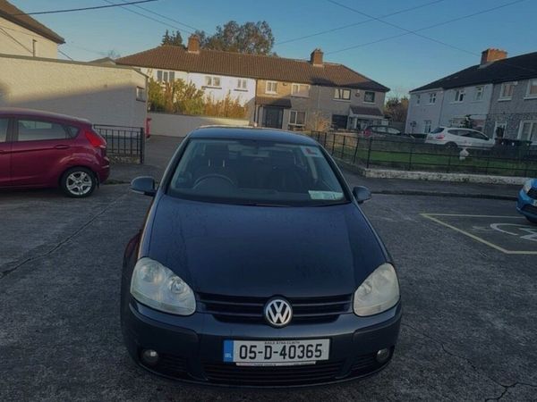 Volkswagen Golf Hatchback, Petrol, 2005, Blue