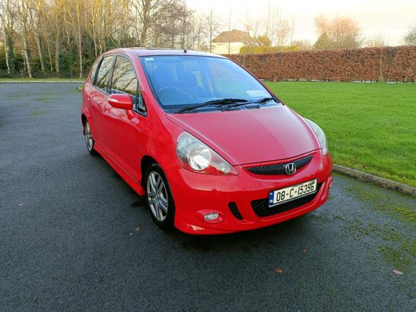 Honda Jazz Hatchback, Petrol, 2008, Red
