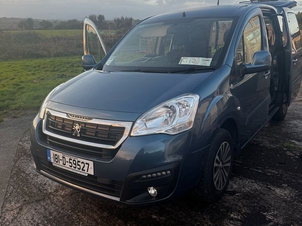 Peugeot Partner MPV, Diesel, 2018, Blue
