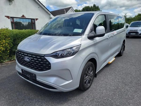 Ford Tourneo Custom MPV, Petrol Plug-in Hybrid, 2026, Silver