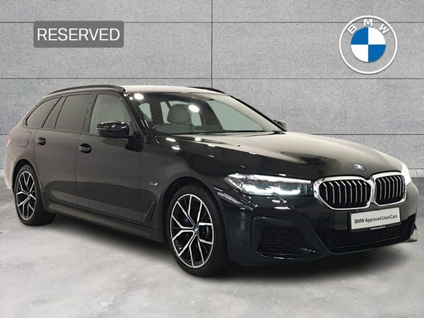 BMW 5-Series Estate, Petrol Plug-in Hybrid, 2022, Black