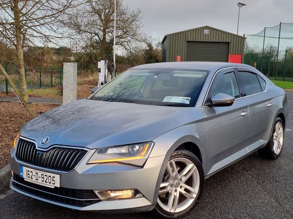 Skoda Superb Saloon, Diesel, 2016, Grey