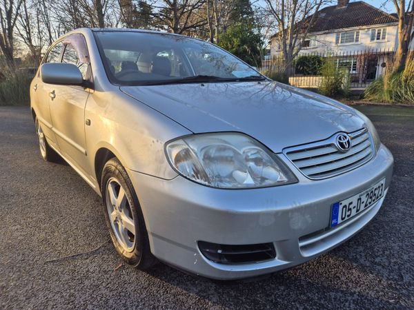 Toyota Corolla Saloon, Petrol, 2005, Silver