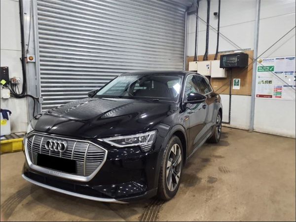 Audi e-tron SUV, Electric, 2022, Black