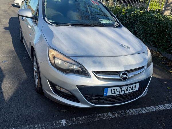 Opel Astra Saloon, Diesel, 2013, Silver