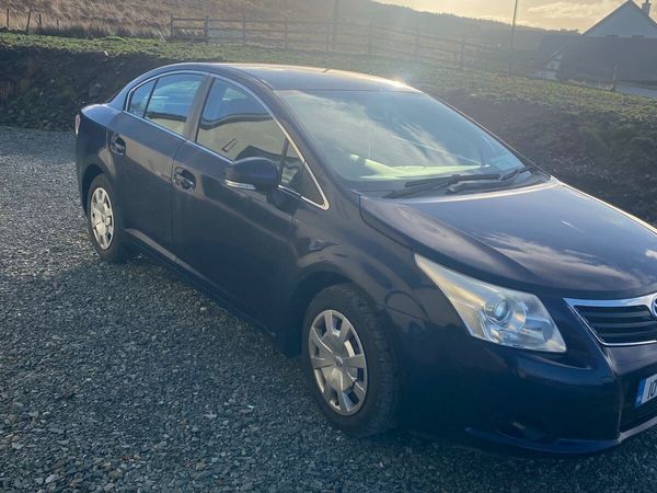 Toyota Avensis Saloon, Diesel, 2010, Blue