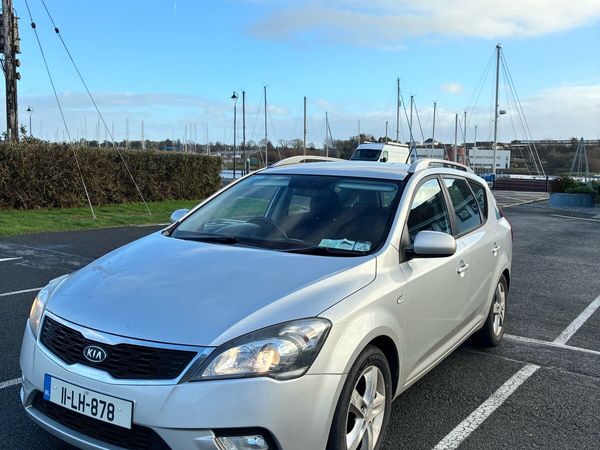Kia Ceed Estate, Diesel, 2011, Silver