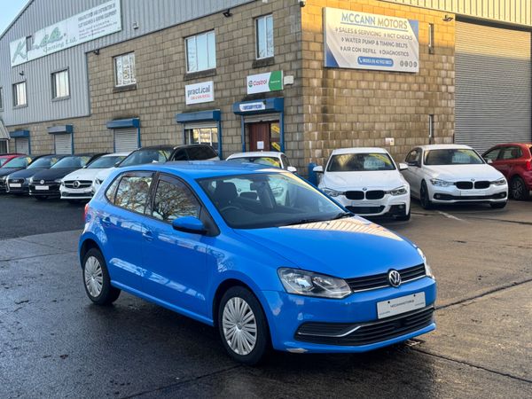 Volkswagen Polo Hatchback, Petrol, 2015, Blue