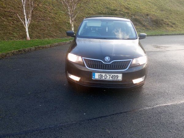 Skoda Rapid Saloon, Petrol, 2013, Black