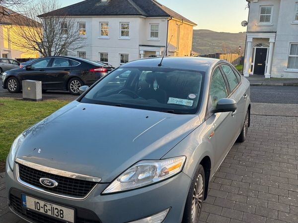 Ford Mondeo Saloon, Diesel, 2010, Grey