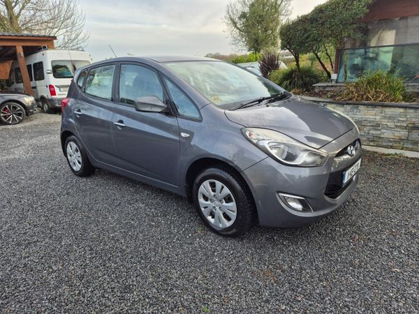 Hyundai ix20 MPV, Petrol, 2011, Grey