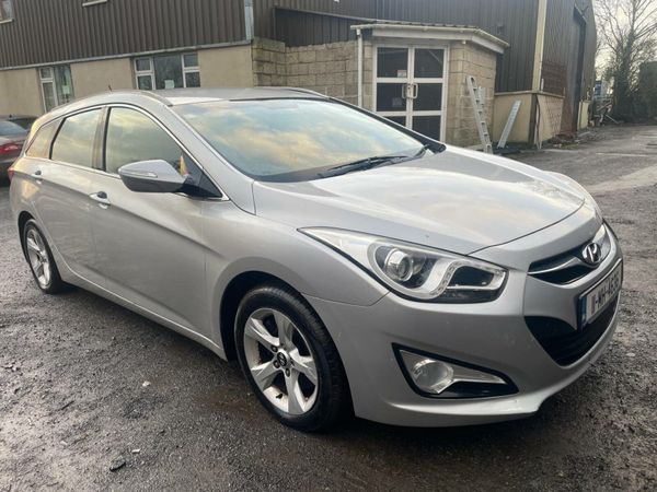 Hyundai i40 Estate, Diesel, 2011, Silver