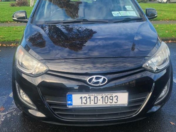 Hyundai i20 Hatchback, Petrol, 2013, Black