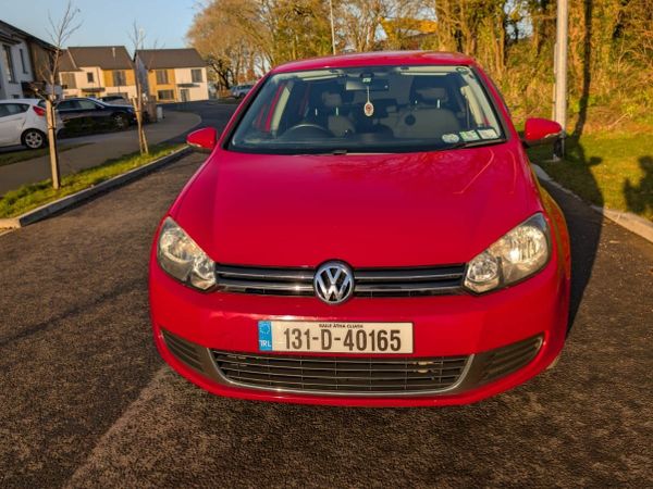 Volkswagen Golf Hatchback, Petrol, 2013, Red