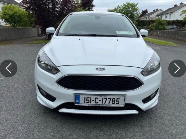 Ford Focus Hatchback, Petrol, 2015, White