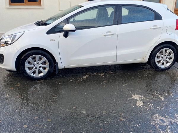 Kia Rio Hatchback, Diesel, 2014, White