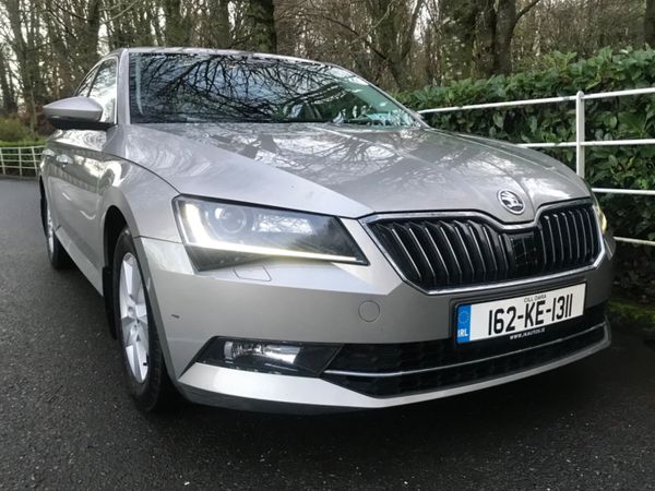 Skoda Superb Saloon, Diesel, 2016, Beige
