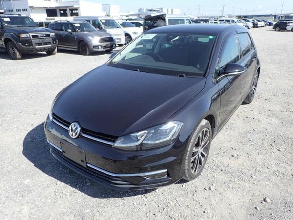 Volkswagen Golf Hatchback, Petrol, 2019, Black