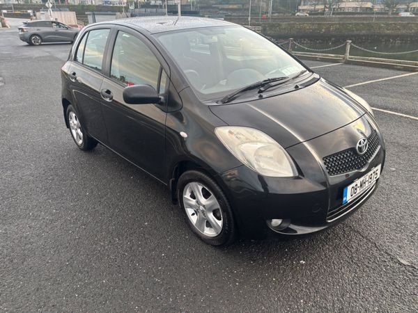 Toyota Yaris Hatchback, Petrol, 2008, Black