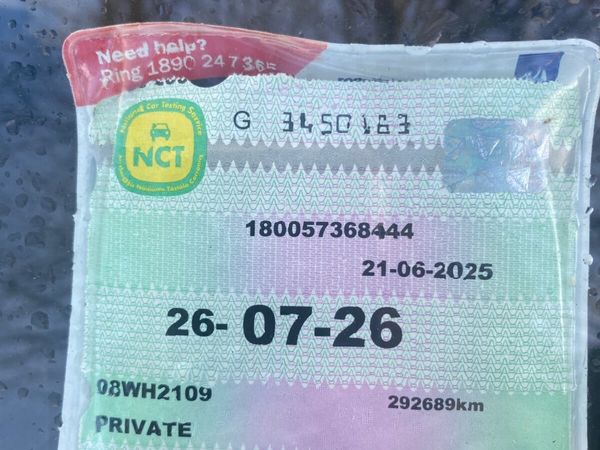 Volkswagen Passat Saloon, Petrol, 2008, Black