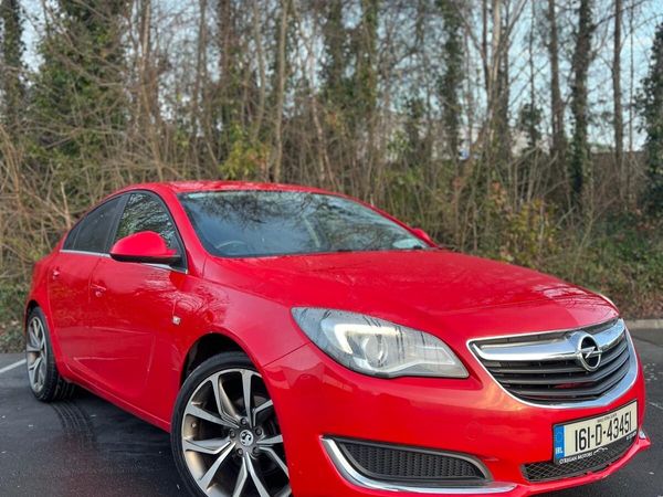 Opel Insignia Saloon, Diesel, 2016, Red