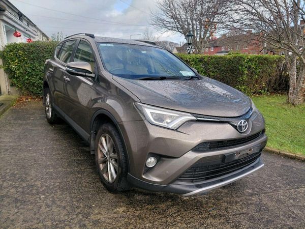Toyota RAV4 SUV, Diesel, 2016, Bronze