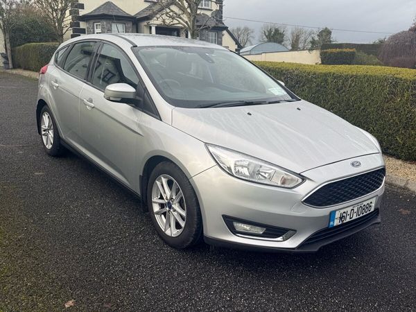 Ford Focus Hatchback, Petrol, 2016, Silver