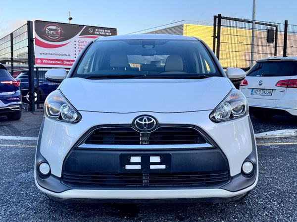 Toyota Sienta Van, Petrol, 2016, White