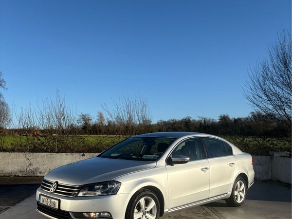 Volkswagen Passat Saloon, Diesel, 2014, Silver