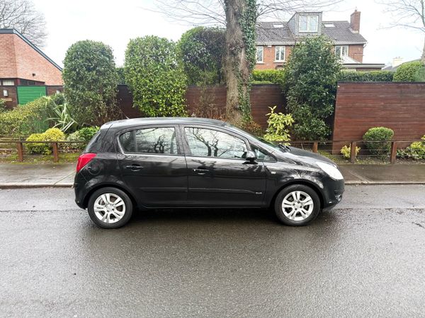 Opel Corsa Hatchback, Petrol, 2007, Black