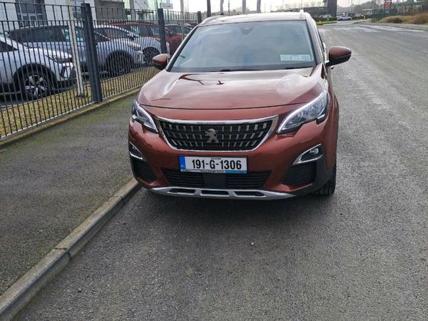 Peugeot 3008 MPV, Petrol, 2019, Brown