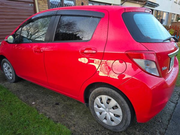 Toyota Vitz Hatchback, Petrol, 2014, Red