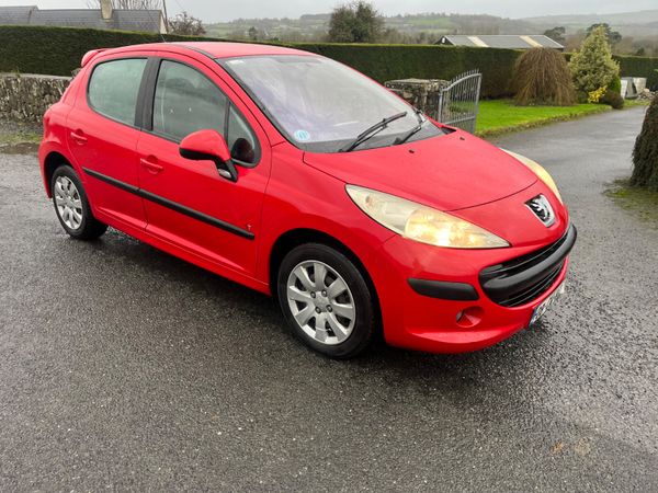 Peugeot 207 Hatchback, Petrol, 2008, Red