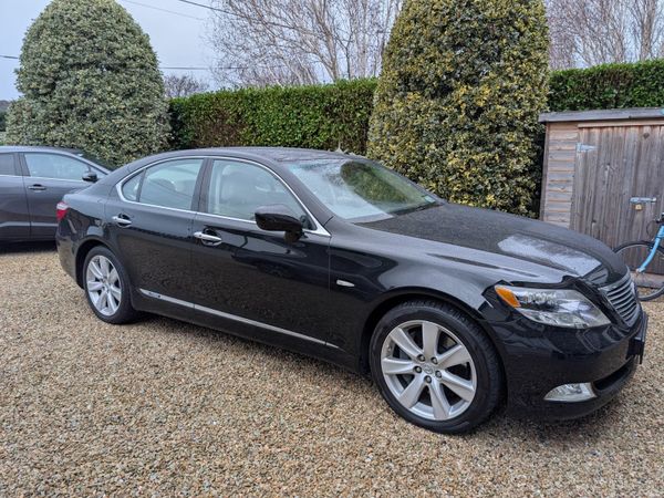 Lexus LS Saloon, Petrol Hybrid, 2008, Black
