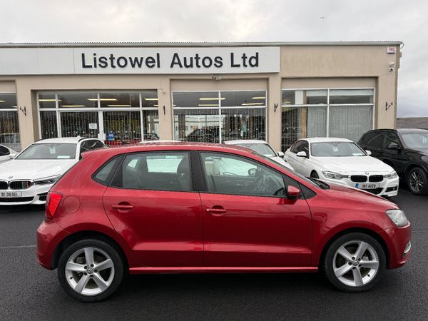 Volkswagen Polo Hatchback, Petrol, 2016, Red