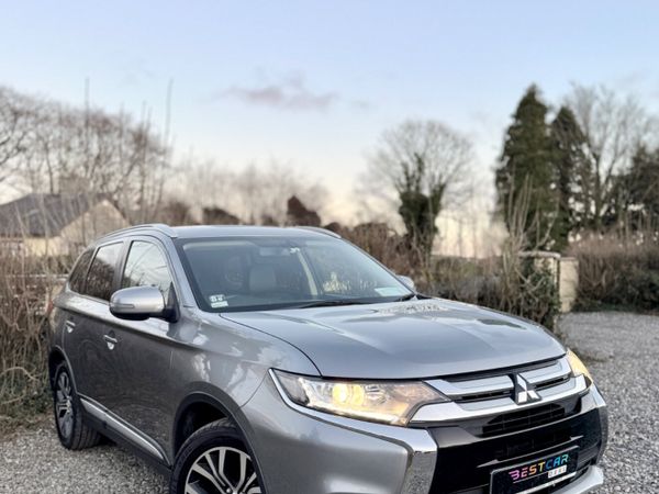 Mitsubishi Outlander SUV, Diesel, 2016, Grey