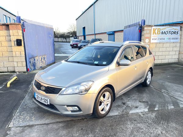 Kia Ceed MPV, Diesel, 2013, Silver