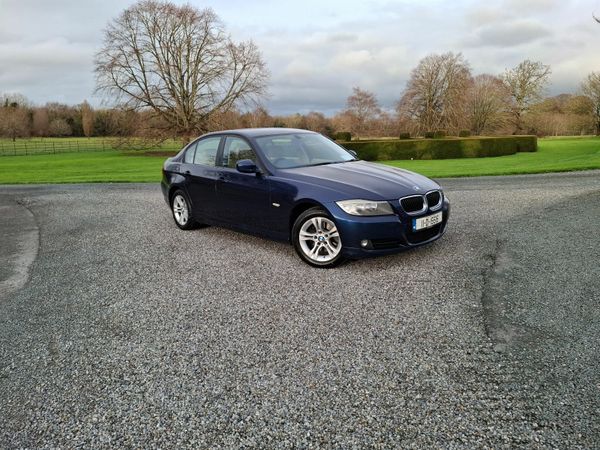 BMW 3-Series Saloon, Diesel, 2011, Blue